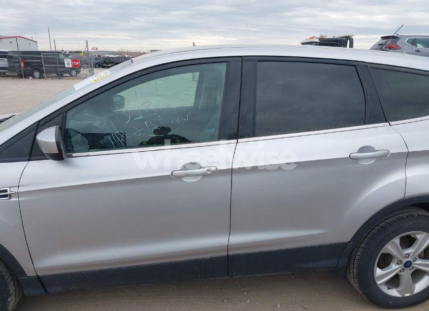 Photo 14 of 2015 Ford Escape SE (VIN 1FMCU9G96FUB73934)