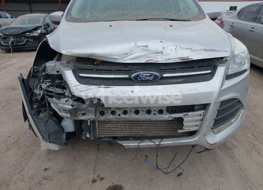 Photo 6 of 2015 Ford Escape SE (VIN 1FMCU9G96FUB73934)