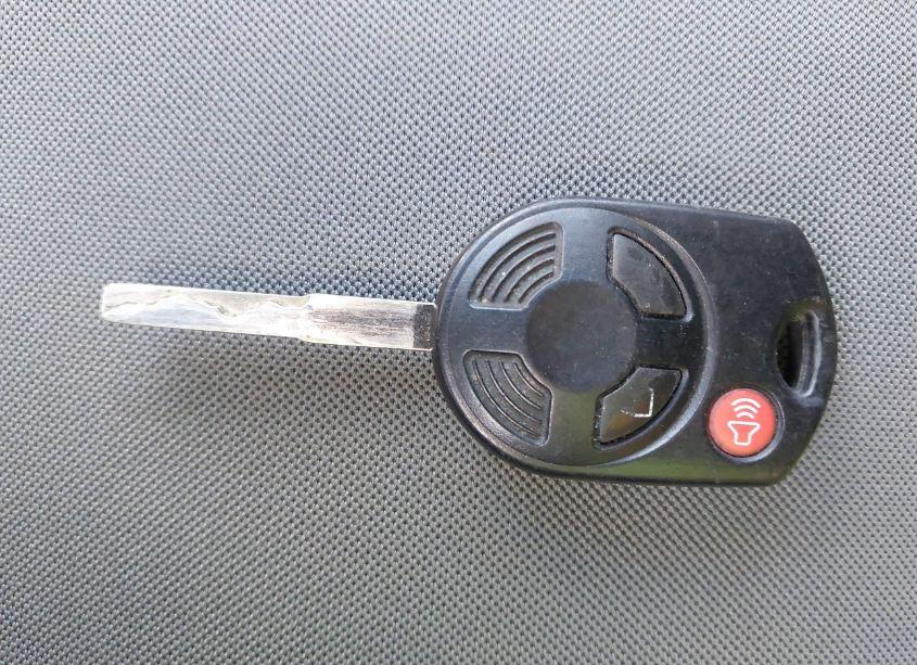 Photo 11 of 2015 Ford Escape SE (VIN 1FMCU9G96FUC05796)