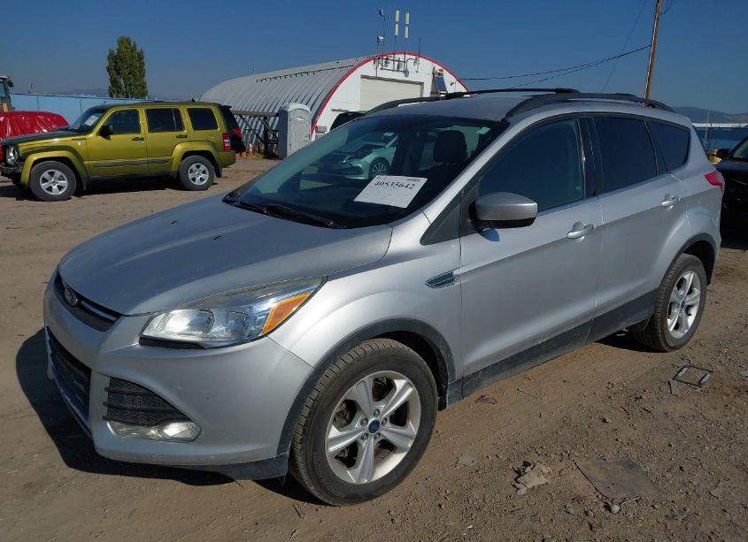 Photo 2 of 2015 Ford Escape SE (VIN 1FMCU9G96FUC05796)