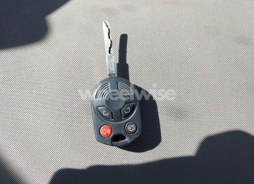 Photo 11 of 2015 Ford Escape SE (VIN 1FMCU9G96FUC47871)