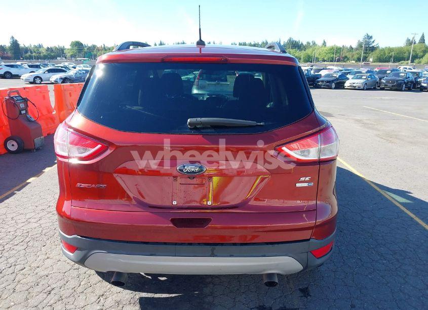 Photo 17 of 2015 Ford Escape SE (VIN 1FMCU9G96FUC47871)
