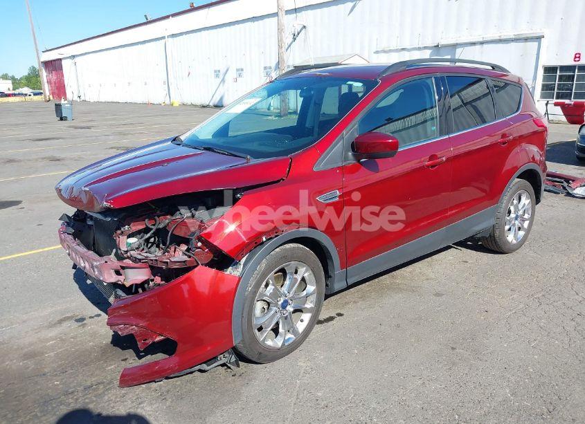 Photo 2 of 2015 Ford Escape SE (VIN 1FMCU9G96FUC47871)