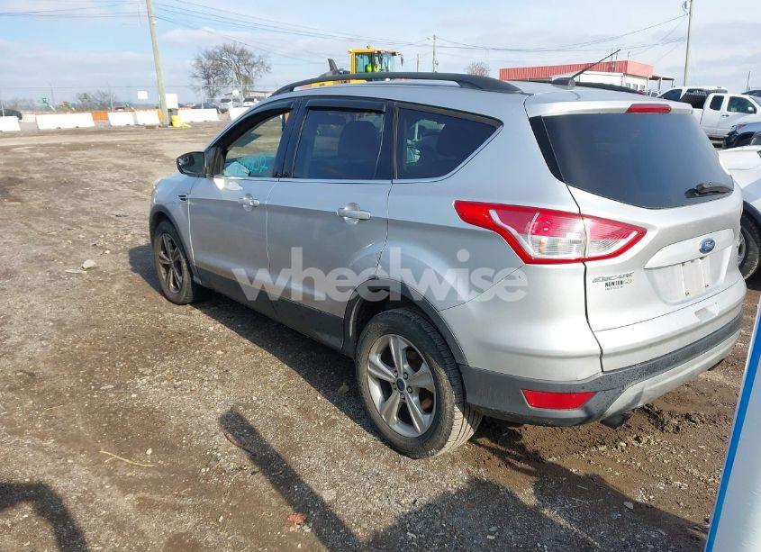 Photo 3 of 2015 Ford Escape SE (VIN 1FMCU9G96FUC67425)