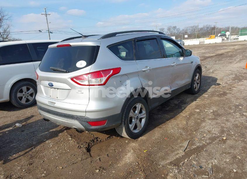 Photo 4 of 2015 Ford Escape SE (VIN 1FMCU9G96FUC67425)