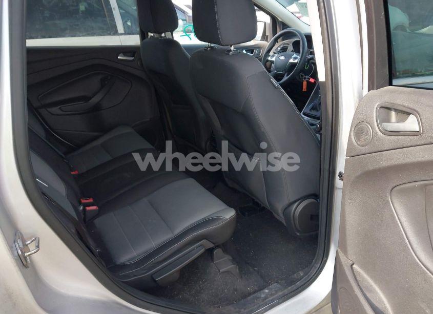 Photo 8 of 2015 Ford Escape SE (VIN 1FMCU9G96FUC67425)