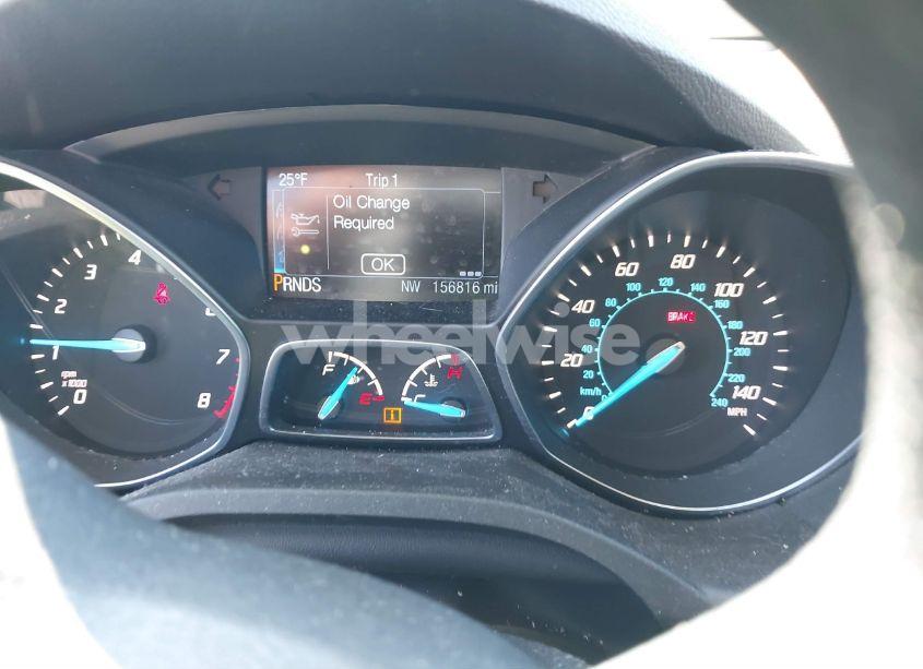 Photo 15 of 2016 Ford Escape SE (VIN 1FMCU9G96GUB42698)