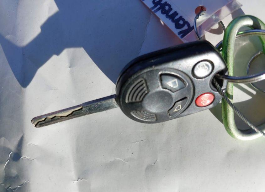 Photo 11 of 2016 Ford Escape SE (VIN 1FMCU9G96GUC32563)