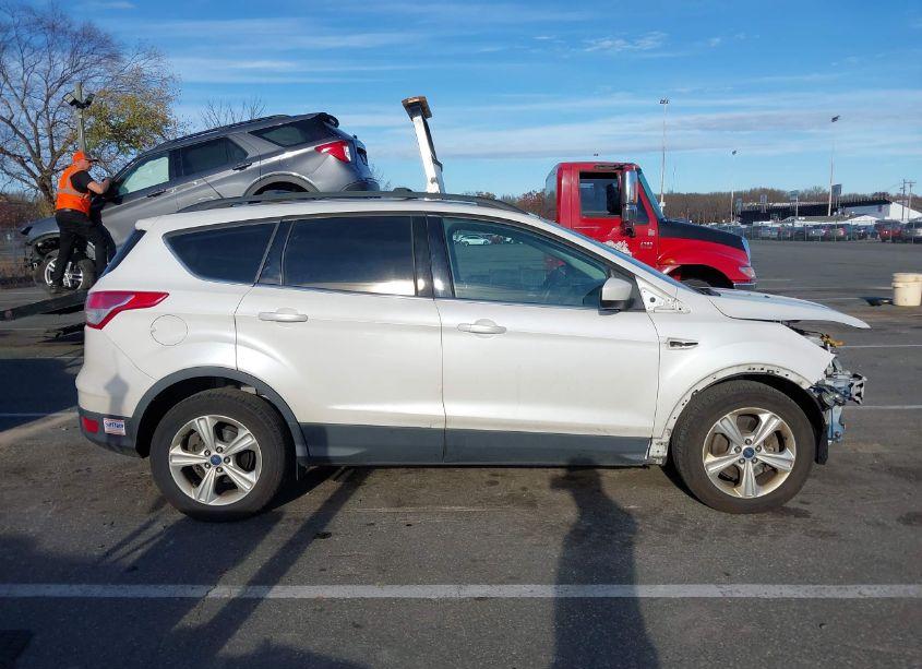Photo 14 of 2016 Ford Escape SE (VIN 1FMCU9G96GUC32563)