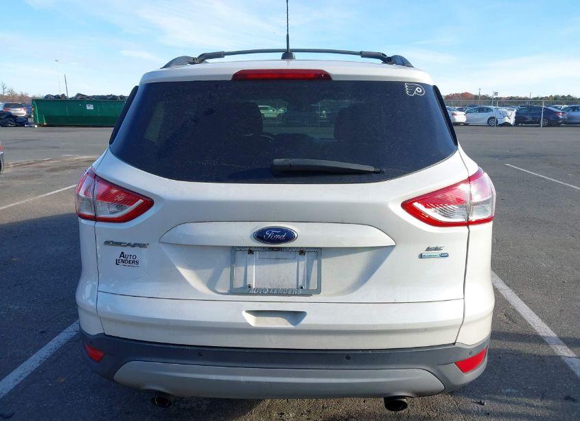 Photo 17 of 2016 Ford Escape SE (VIN 1FMCU9G96GUC32563)