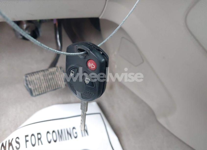 Photo 11 of 2016 Ford Escape SE (VIN 1FMCU9G96GUC83092)