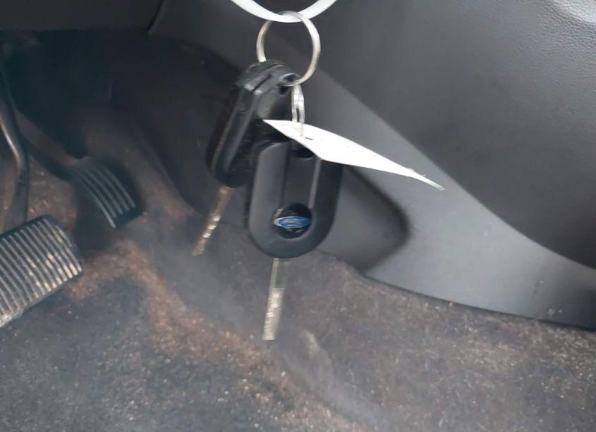 Photo 11 of 2017 Ford Escape SE (VIN 1FMCU9G96HUA10266)