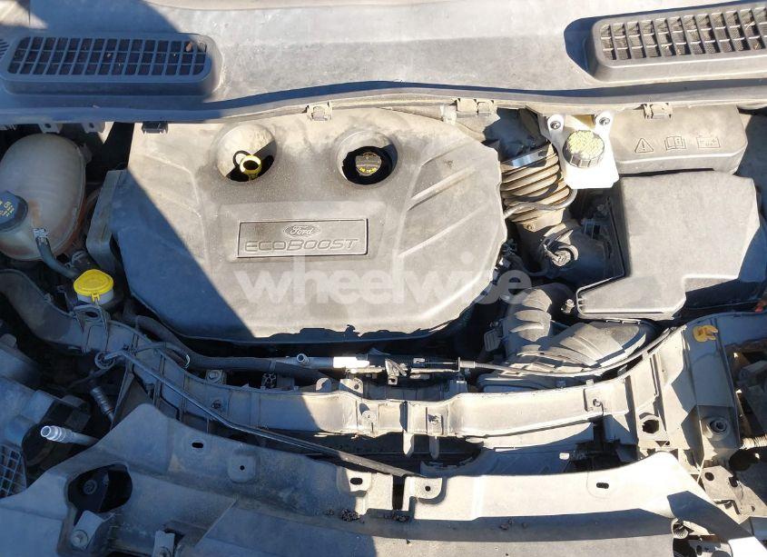 Photo 10 of 2017 Ford Escape SE (VIN 1FMCU9G96HUA11501)