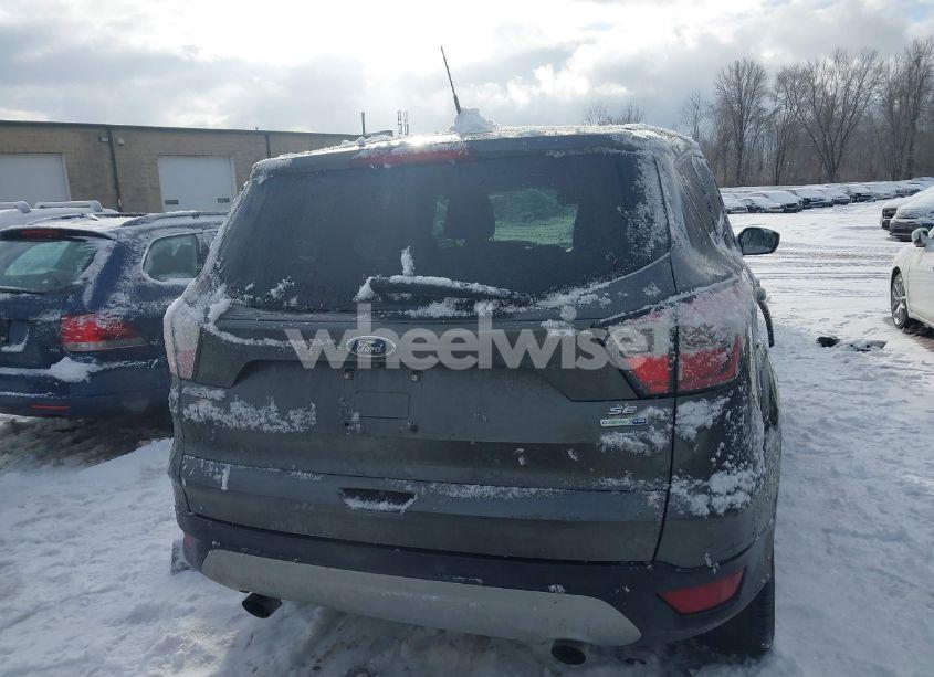 Photo 17 of 2017 Ford Escape SE (VIN 1FMCU9G96HUB85164)