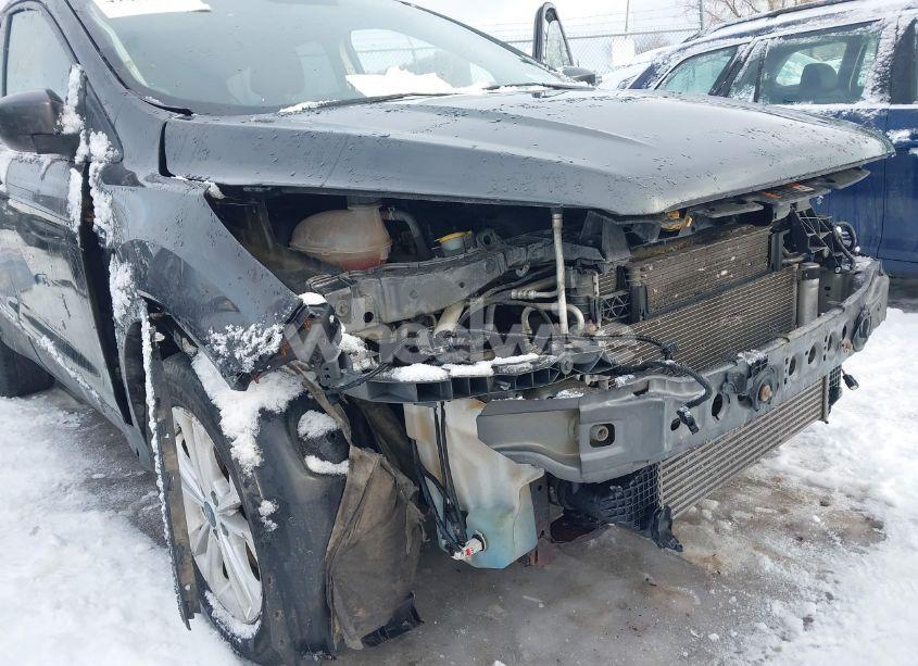 Photo 6 of 2017 Ford Escape SE (VIN 1FMCU9G96HUB85164)