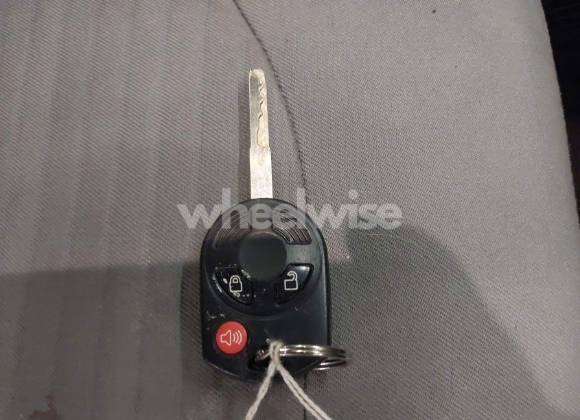 Photo 11 of 2017 Ford Escape SE (VIN 1FMCU9G96HUC79819)