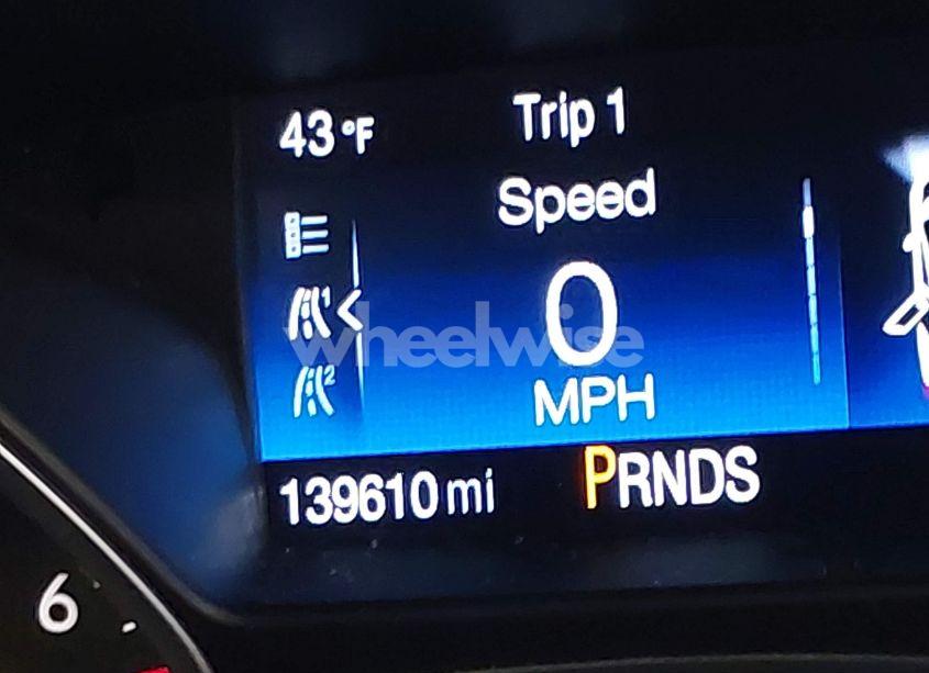 Photo 16 of 2017 Ford Escape SE (VIN 1FMCU9G96HUC79819)