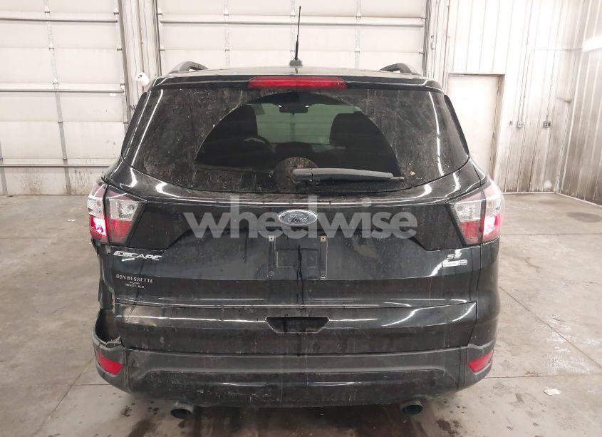 Photo 17 of 2017 Ford Escape SE (VIN 1FMCU9G96HUC79819)