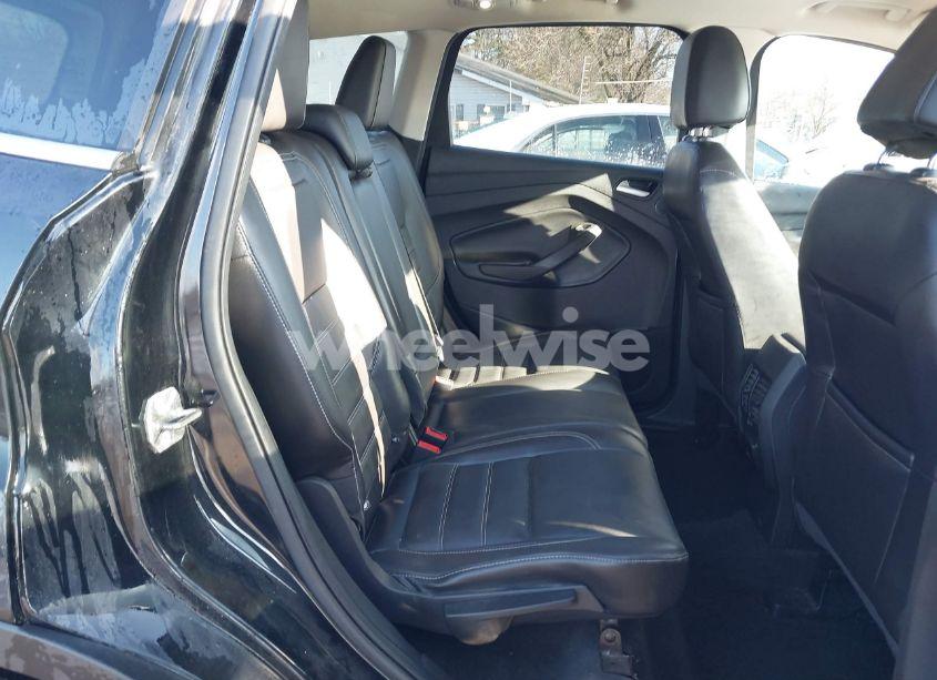 Photo 8 of 2017 Ford Escape SE (VIN 1FMCU9G96HUD67916)