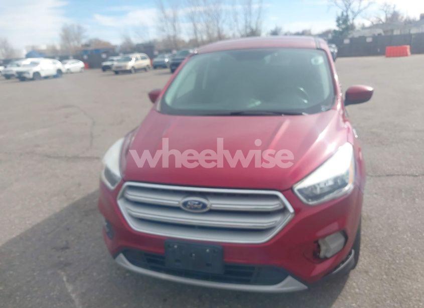 Photo 12 of 2019 Ford Escape SE (VIN 1FMCU9G96KUB07622)