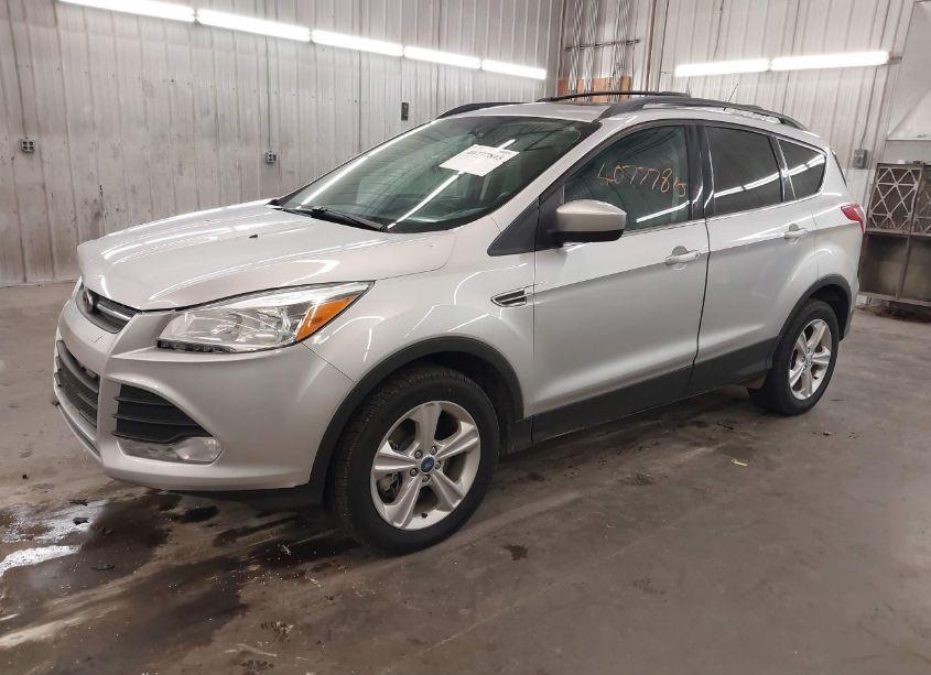 Photo 2 of 2013 Ford Escape SE (VIN 1FMCU9G97DUC03178)