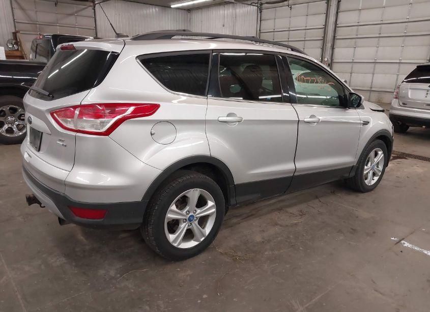 Photo 4 of 2013 Ford Escape SE (VIN 1FMCU9G97DUC03178)