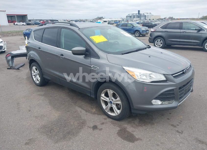 2014 Ford Escape SE (VIN 1FMCU9G97EUC62152) main photo
