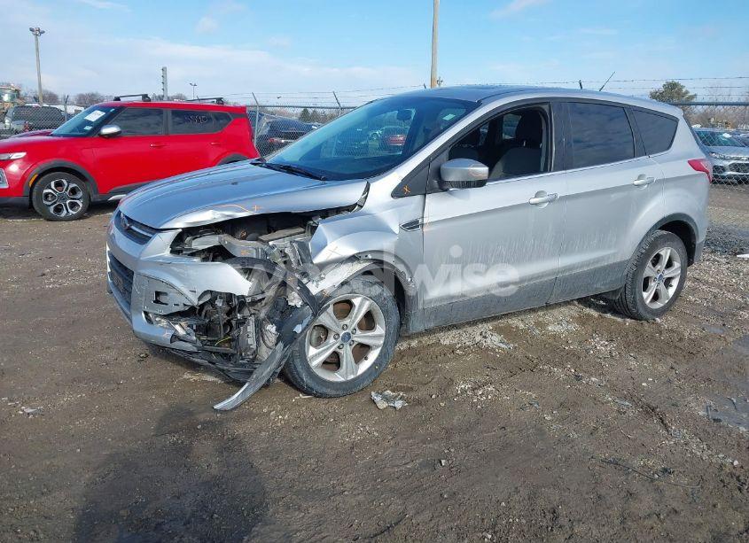 Photo 2 of 2014 Ford Escape SE (VIN 1FMCU9G97EUD70738)