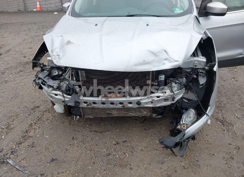 Photo 6 of 2015 Ford Escape SE (VIN 1FMCU9G97FUA10502)