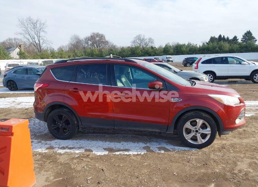 Photo 13 of 2015 Ford Escape SE (VIN 1FMCU9G97FUA94434)