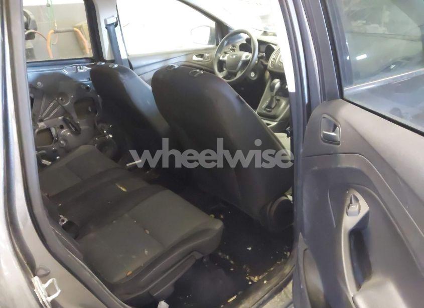 Photo 8 of 2015 Ford Escape SE (VIN 1FMCU9G97FUB37587)