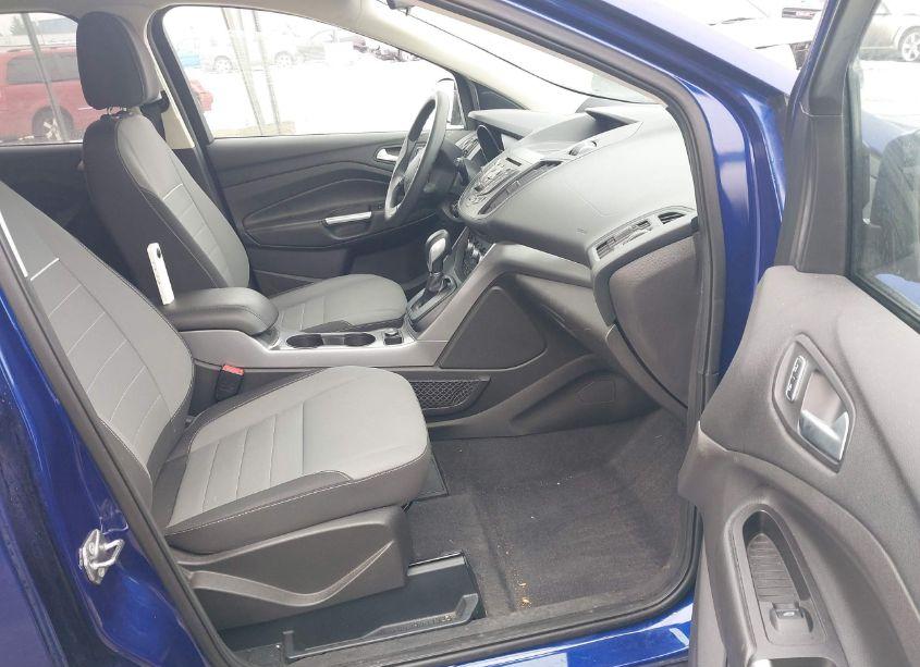 Photo 5 of 2015 Ford Escape SE (VIN 1FMCU9G97FUB90225)