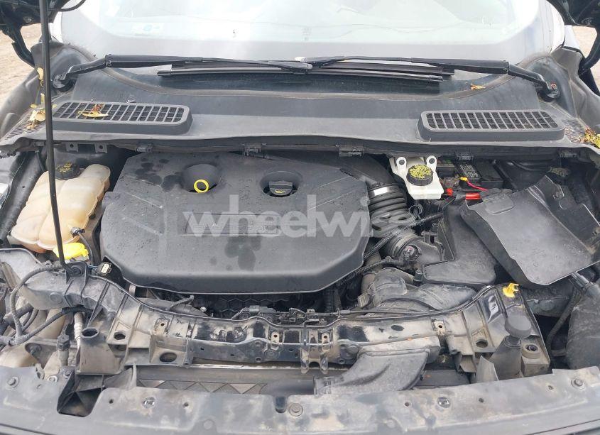 Photo 10 of 2015 Ford Escape SE (VIN 1FMCU9G97FUC16600)