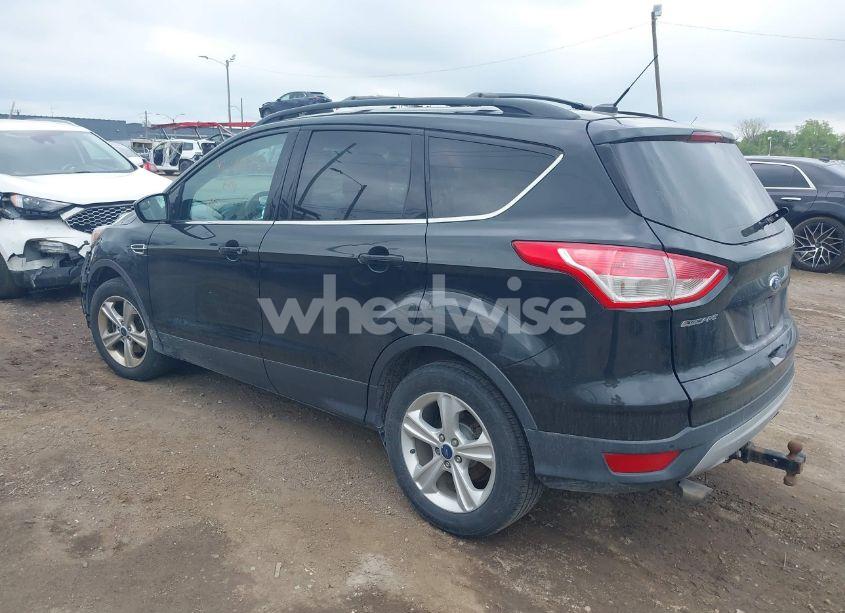 Photo 3 of 2015 Ford Escape SE (VIN 1FMCU9G97FUC16600)