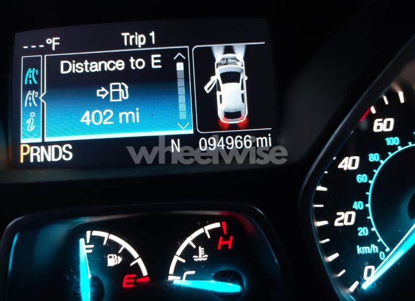 Photo 15 of 2016 Ford Escape SE (VIN 1FMCU9G97GUA22327)