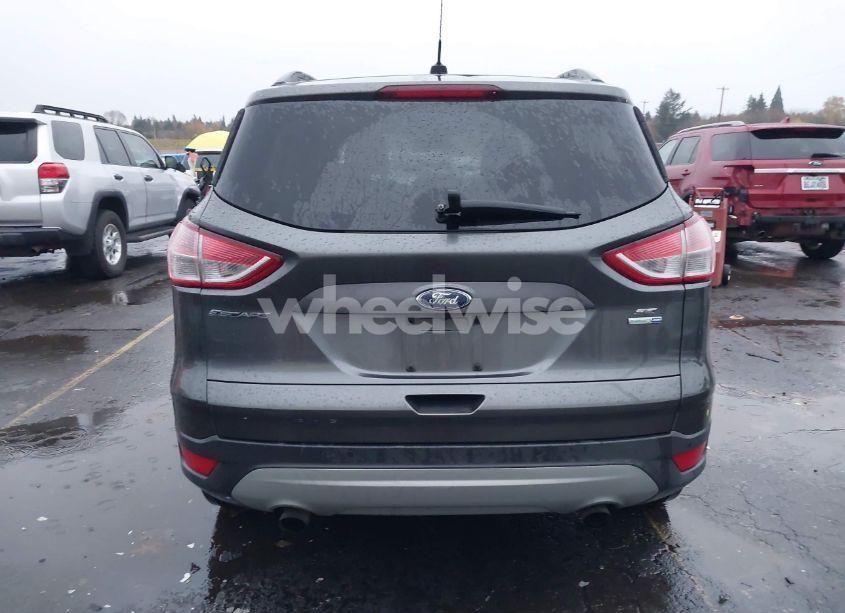 Photo 16 of 2016 Ford Escape SE (VIN 1FMCU9G97GUA22327)