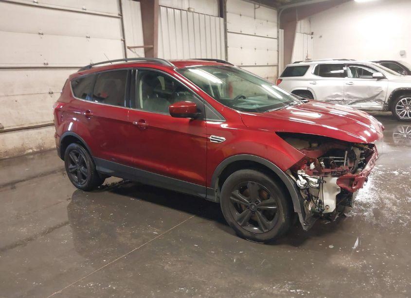 2016 Ford Escape SE (VIN 1FMCU9G97GUA58325) main photo
