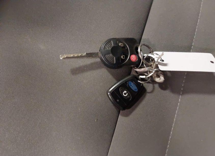 Photo 11 of 2016 Ford Escape SE (VIN 1FMCU9G97GUA58325)