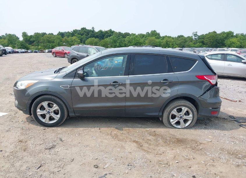 Photo 14 of 2016 Ford Escape SE (VIN 1FMCU9G97GUB85964)