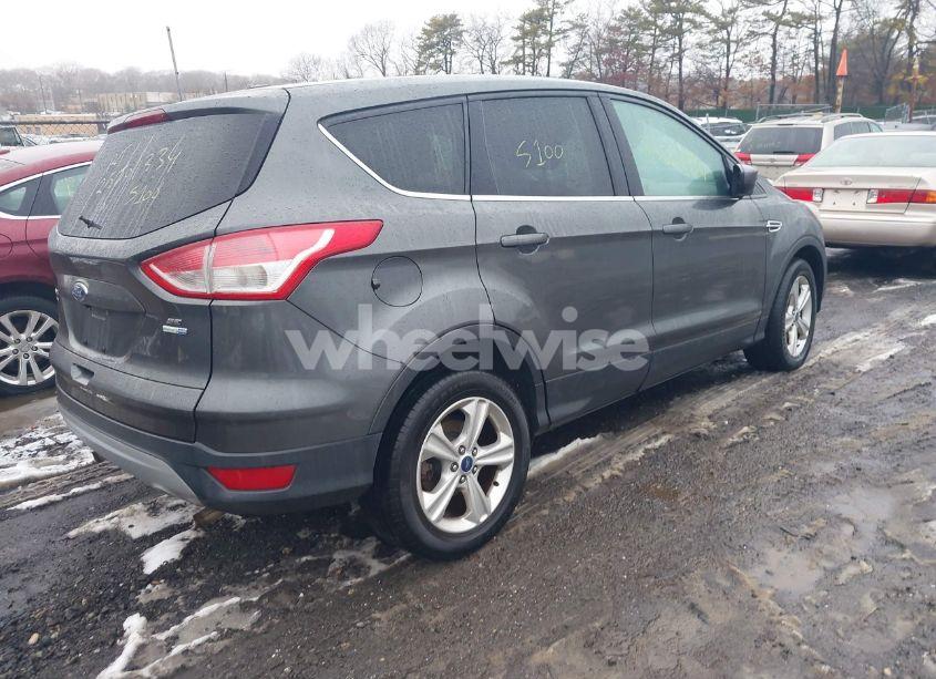Photo 4 of 2016 Ford Escape SE (VIN 1FMCU9G97GUC12743)