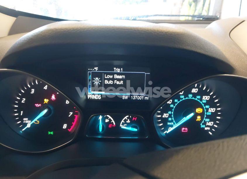 Photo 7 of 2016 Ford Escape SE (VIN 1FMCU9G97GUC76913)