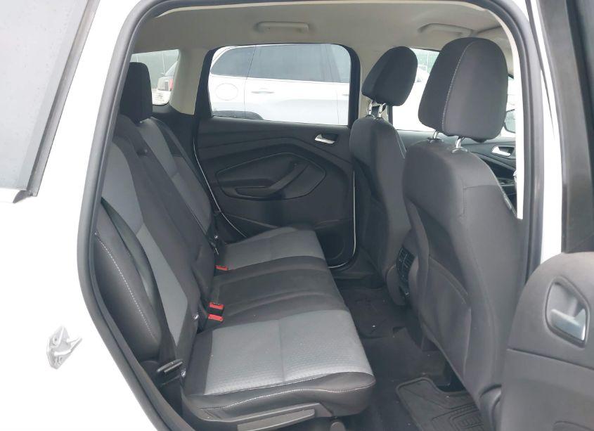 Photo 8 of 2017 Ford Escape SE (VIN 1FMCU9G97HUB89580)