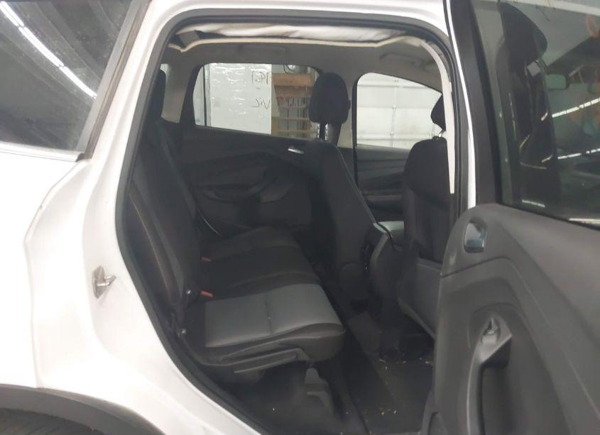 Photo 8 of 2017 Ford Escape SE (VIN 1FMCU9G97HUC01761)