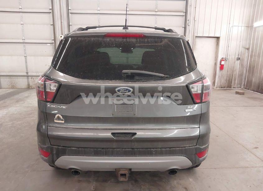 Photo 17 of 2017 Ford Escape SE (VIN 1FMCU9G97HUC05082)