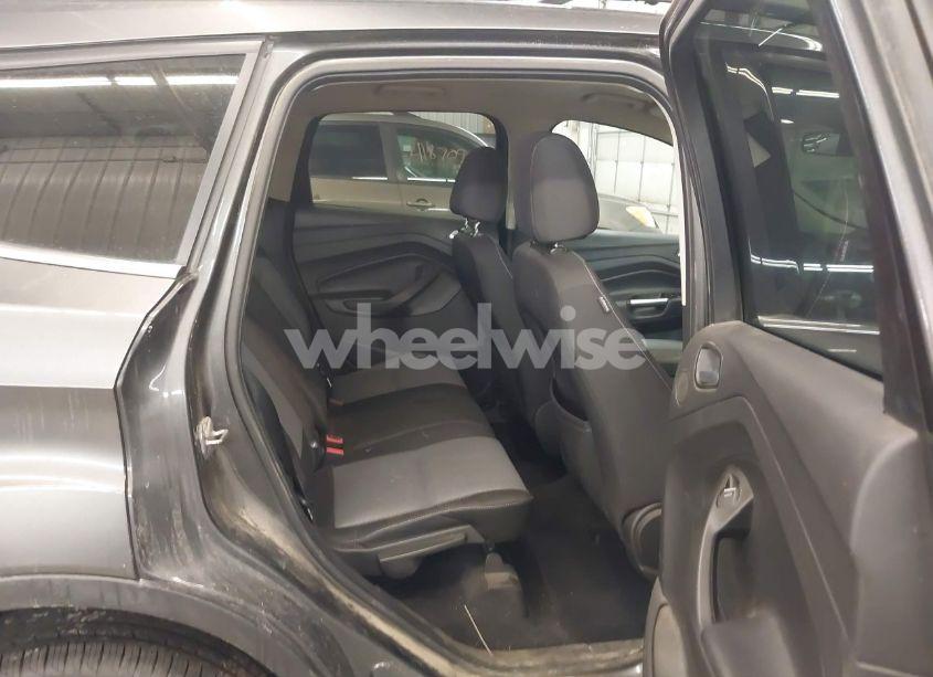 Photo 8 of 2017 Ford Escape SE (VIN 1FMCU9G97HUC05082)