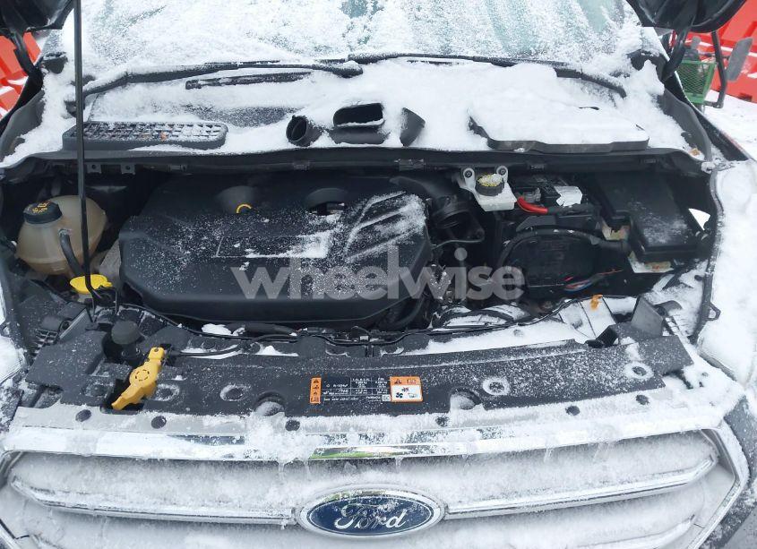 Photo 10 of 2017 Ford Escape SE (VIN 1FMCU9G97HUC12470)