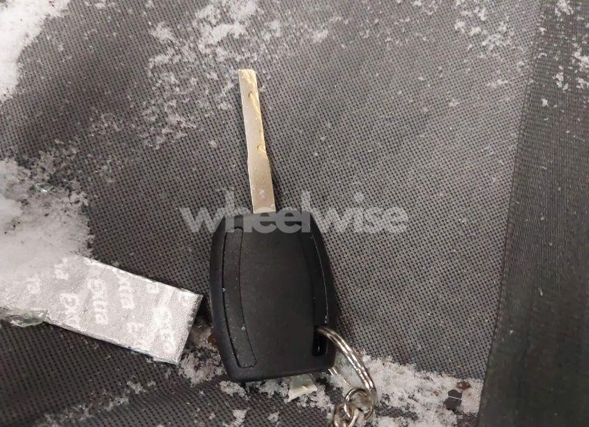 Photo 11 of 2017 Ford Escape SE (VIN 1FMCU9G97HUC66884)