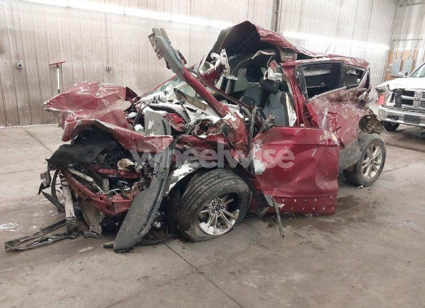 Photo 2 of 2017 Ford Escape SE (VIN 1FMCU9G97HUC66884)