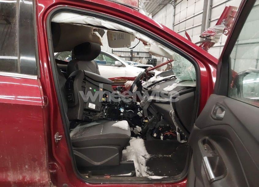 Photo 5 of 2017 Ford Escape SE (VIN 1FMCU9G97HUC66884)