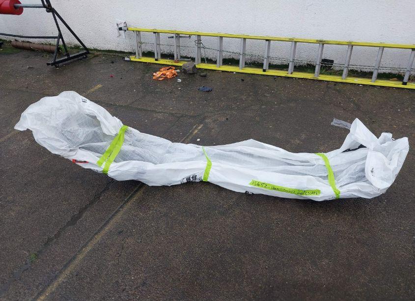 Photo 19 of 2017 Ford Escape SE (VIN 1FMCU9G97HUD42989)